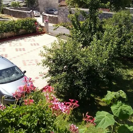 In With Balcony, Air Conditioning, W-lan, Washing Machine 3362-2 Appartement *