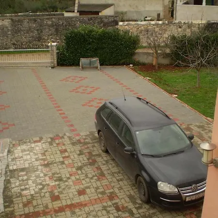 In With Balcony, Air Conditioning, W-lan, Washing Machine 3362-2 Poreč