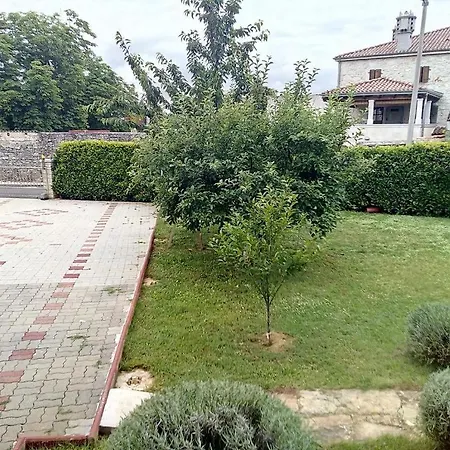 Appartement In With Balcony, Air Conditioning, W-lan, Washing Machine 3362-2 *