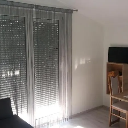 In With Balcony, Air Conditioning, W-lan, Washing Machine 3362-2 Appartement Poreč